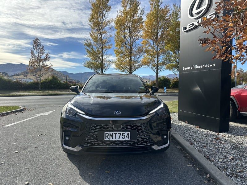 2025 Lexus LBX Relax AWD, photo 3
