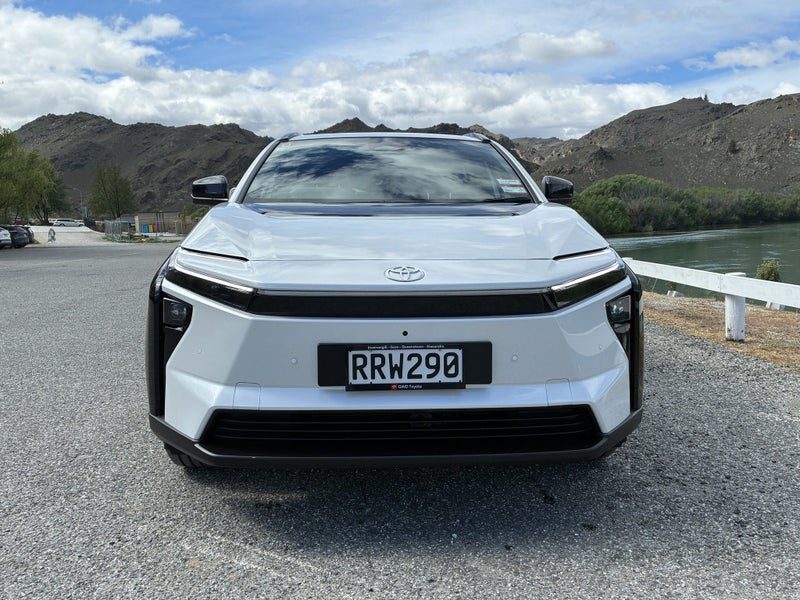 2026 Toyota bZ4X Pure BEV, photo 2