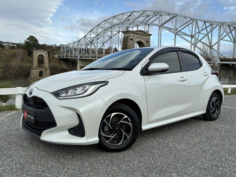 2021 Toyota Yaris Hybrid, photo 3