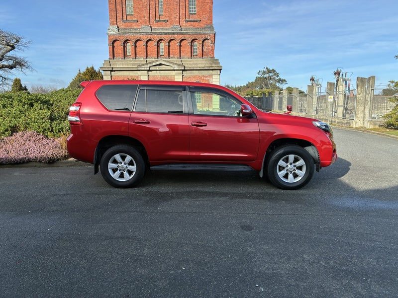 2017 Toyota Land Cruiser Prado TX 4WD, photo 2