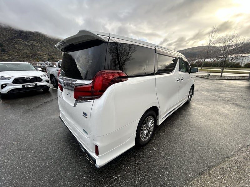 2019 Toyota Alphard Hybrid, photo 3
