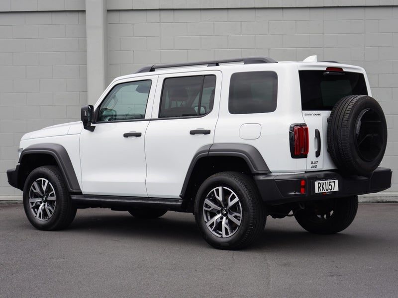 2025 GWM Tank 300 Ultra 2.4D 9A 5Dr SUV, photo 2