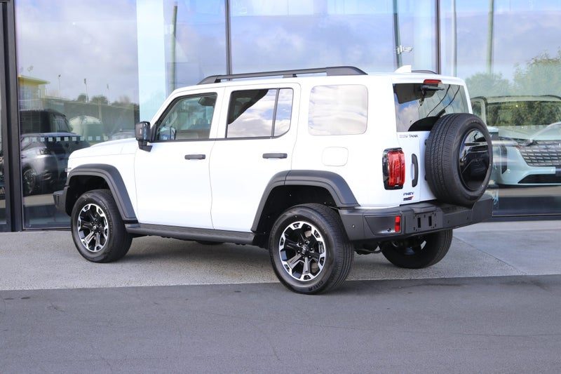 2026 GWM Tank 300 Lux PHEV 4x4 Hi4-T - NZ New, photo 3