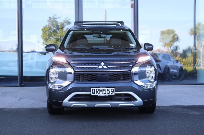 2024 Mitsubishi Outlander VRX 7 Seater, photo 2