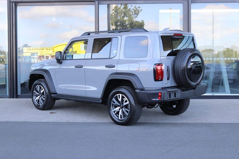 2026 GWM Tank 300 Ultra 2.0 Petrol 4x4 - NZ New, photo 3