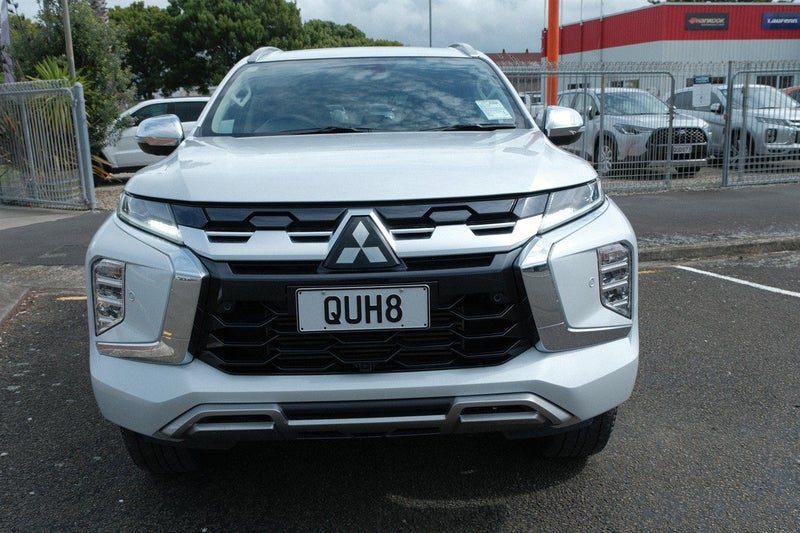 2024 Mitsubishi Pajero Sport VRX, photo 2