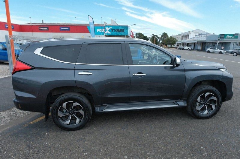2024 Mitsubishi Pajero Sport VRX, photo 3