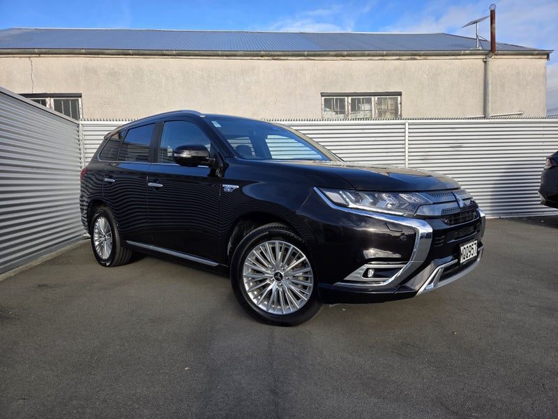 2020 Mitsubishi Outlander VRX PHEV, main photo