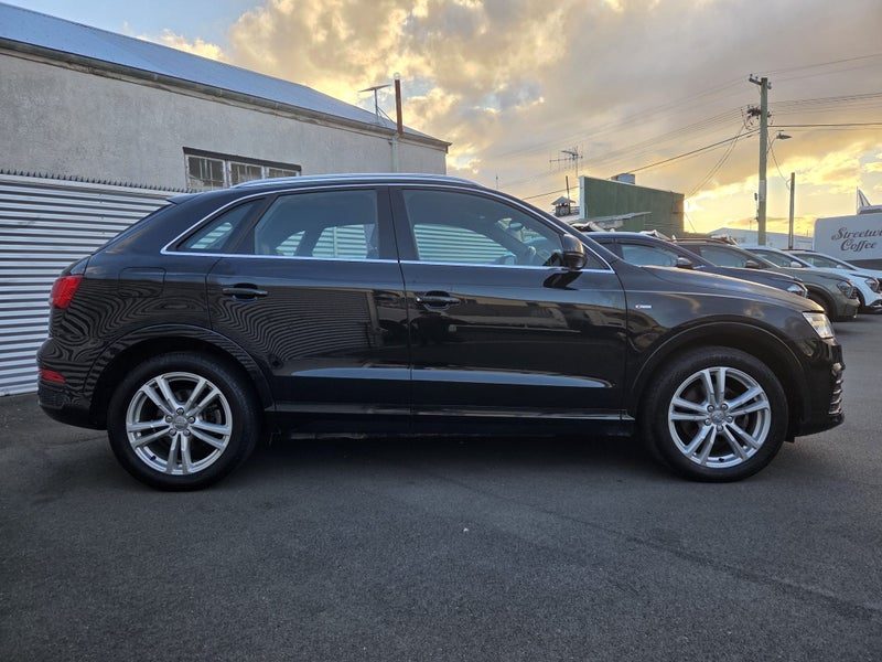 2015 Audi Q3 TDI QUATTRO S TRO, photo 2