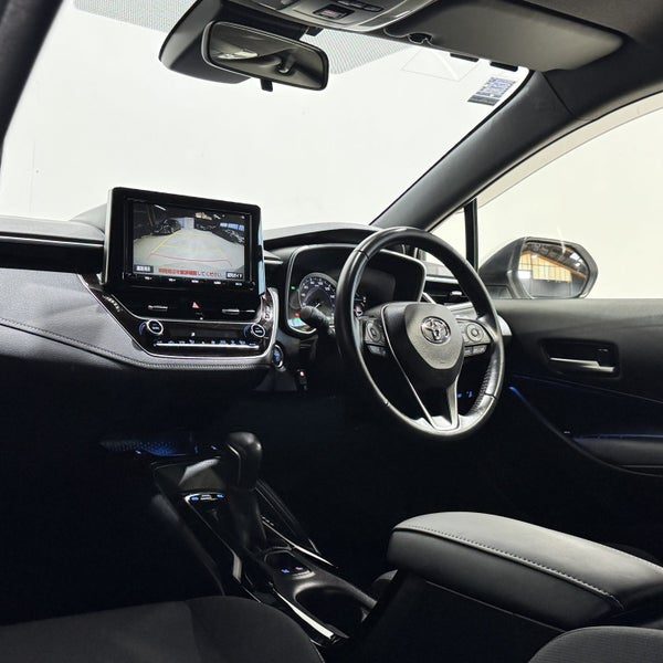 2018 Toyota Corolla SPORTS HYBRID G-Spec, photo 3