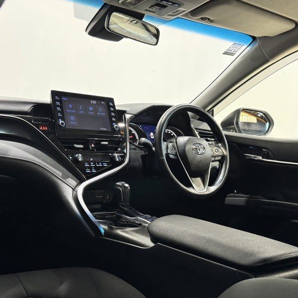 2021 Toyota Camry 2.5 Hybrid Facelift High-Spec, photo 3