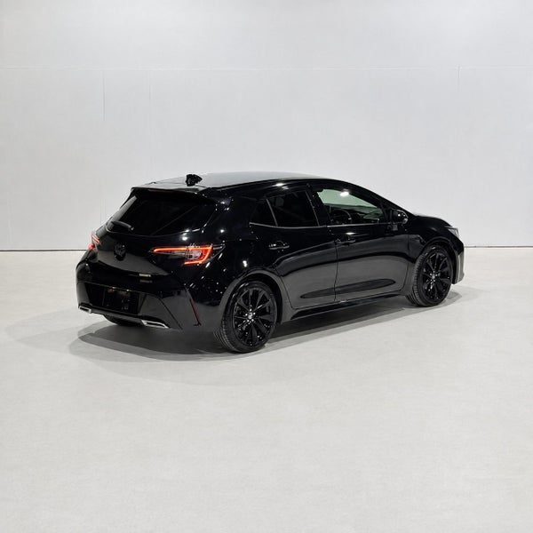 2018 Toyota Corolla Hybrid G-Z SPORT, photo 2