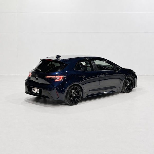 2018 Toyota Corolla SPORT, photo 2
