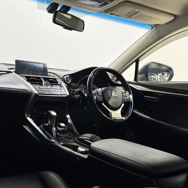 2015 Lexus NX 300h Hybrid Version L Top-Spec !!!, photo 3