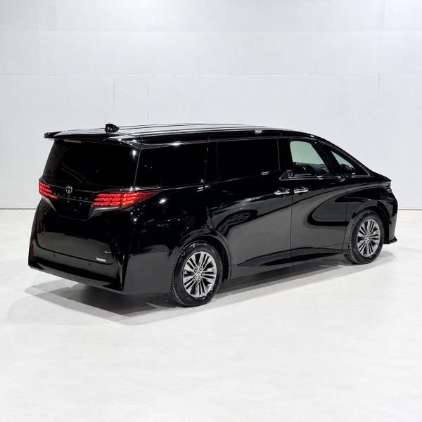 2023 Toyota Alphard Hybrid Z Pilot Seats, photo 2