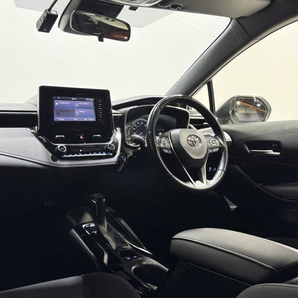 2018 Toyota Corolla SPORTS HYBRID G-Spec, photo 3