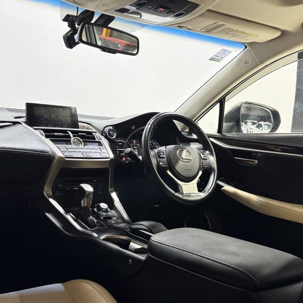 2014 Lexus NX 300h Version L Hybrid Fully Loaded, photo 3