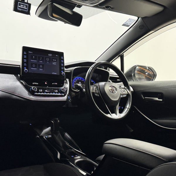 2021 Toyota Corolla Hybrid GZ Sports Hatchback, photo 3