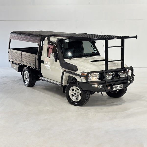 2023 Toyota Land Cruiser LX
