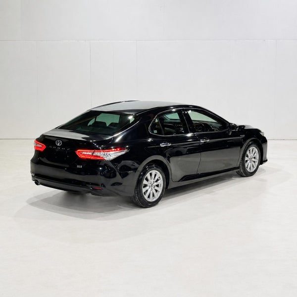 2017 Toyota Camry 2.5 Hybrid G-Model, photo 2