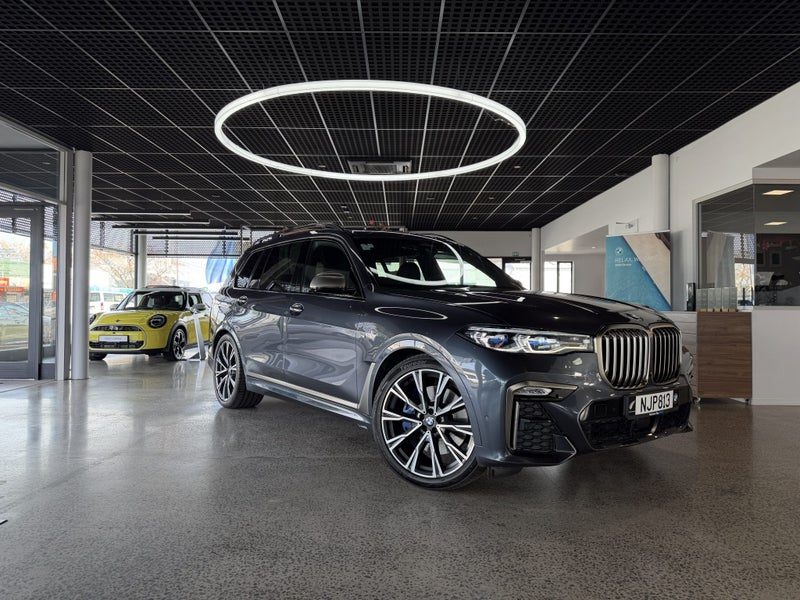 2021 BMW X7 M50i M Performance