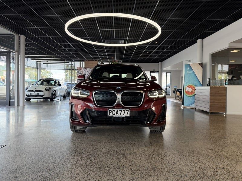 2022 BMW iX3 M Sport Impressive, photo 2