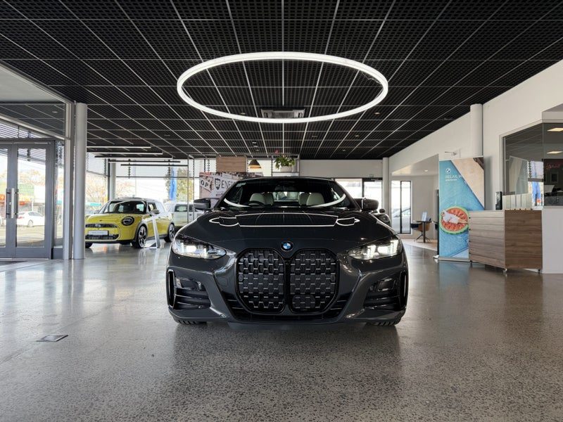 2026 BMW 420i Convertible M-Sport Pro, photo 2