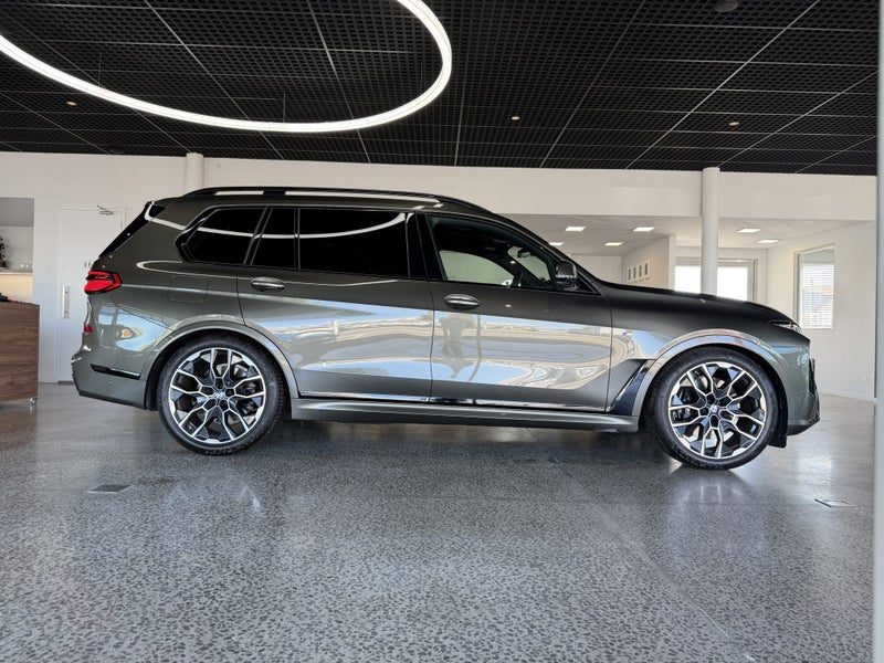 2026 BMW X7 xDrive 40d, photo 3