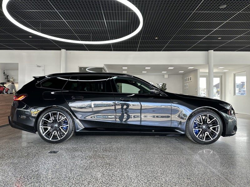 2026 BMW M5 Touring, photo 3