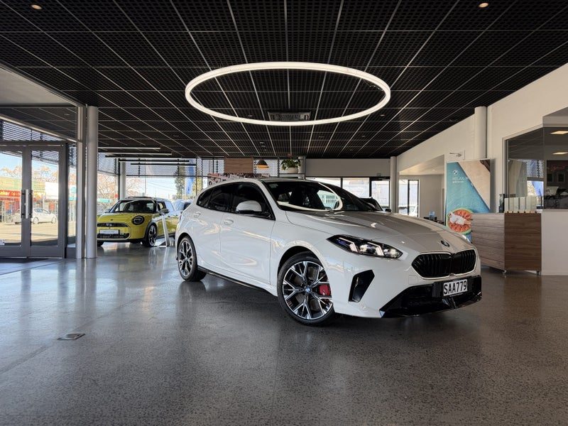 2026 BMW 120i 120 Hatch M Sport Pro