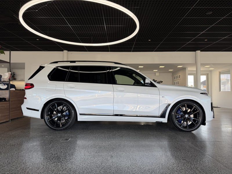 2026 BMW X7 xDrive40d M Sport Pro, photo 3