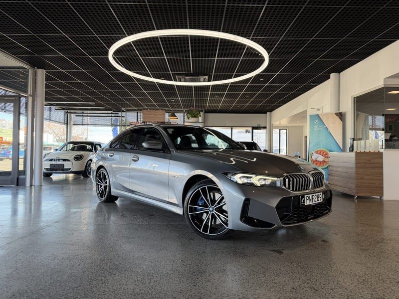 2023 BMW 330e Sedan M Sport