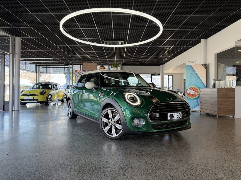 2019 MINI Cooper 5-Dr Hatch 60 Years Edition, main photo