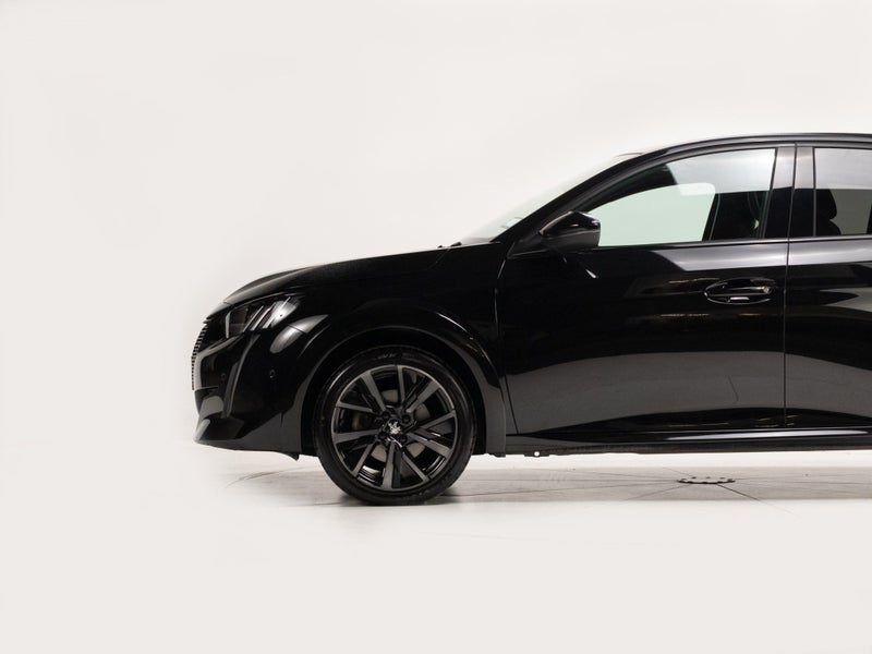 2022 Peugeot 208 Gt 1.2P/6At, photo 3