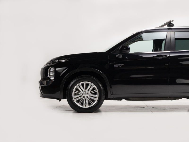 2022 Mitsubishi Outlander Ls Phev/4Wd/At, photo 3