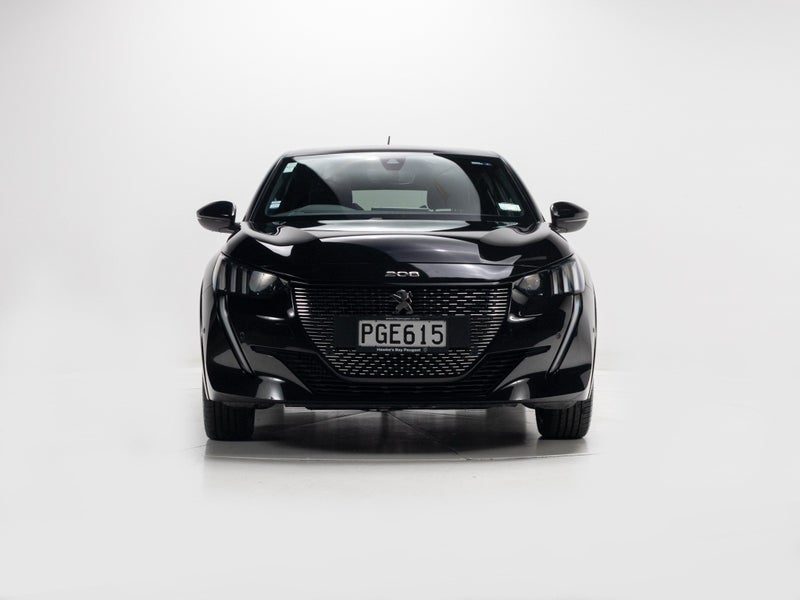 2022 Peugeot 208 Gt 1.2P/6At, photo 2