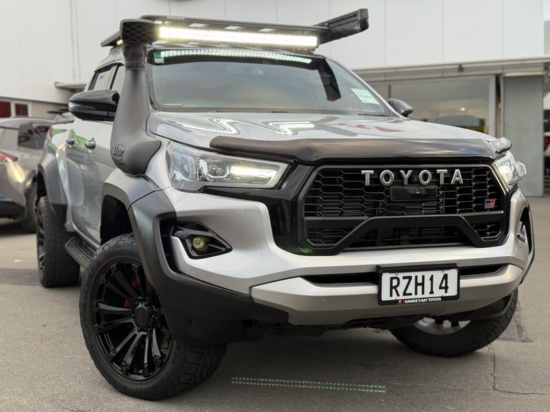 2023 Toyota Hilux GR Sport 2.8DT 6AT 4WD DCW/4D/5S, photo 2