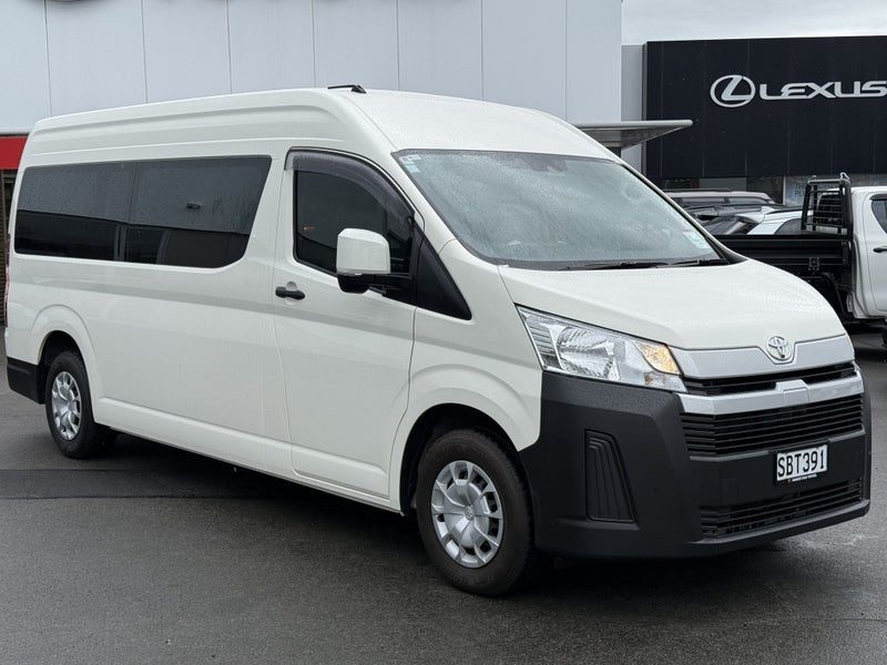 2026 Toyota Hiace ZX 2.8DT 6AT RWD MB/4D/10S, photo 3