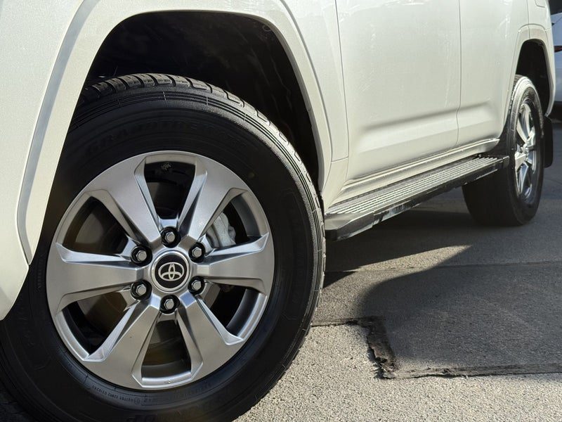 2025 Toyota Land Cruiser VX, photo 3