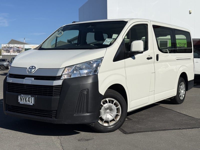 2021 Toyota Hiace ZR 2.8DT 6AT RWD - Certified, photo 3