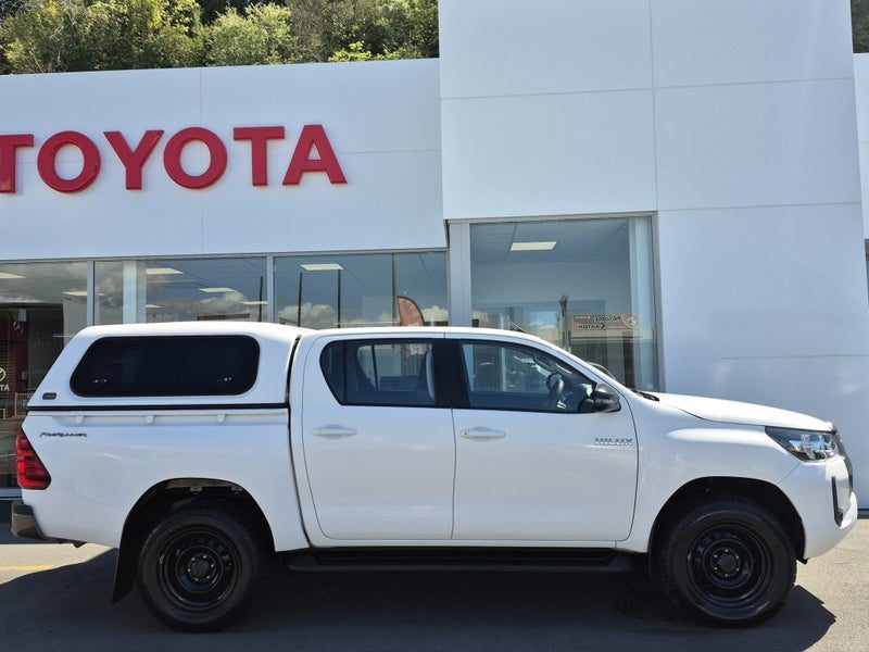 2023 Toyota Hilux SR 2.8DT 2WD Auto, photo 2