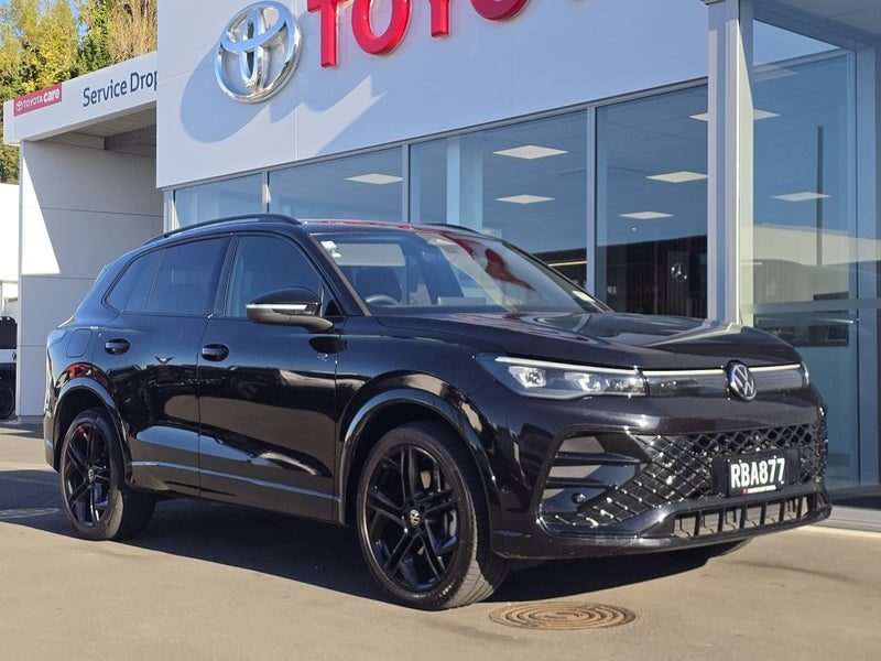 2025 Volkswagen Tiguan R-Line