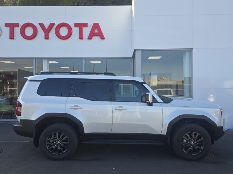 2024 Toyota Land Cruiser Prado VX 2.7P Auto, photo 2