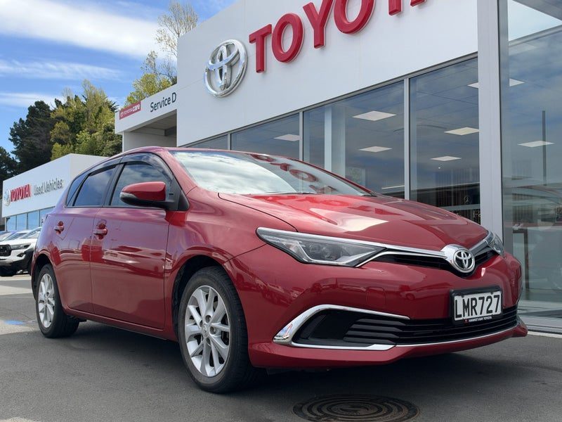 2017 Toyota Corolla Auris Auto