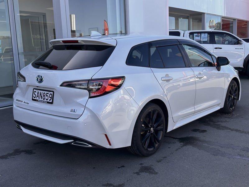 2022 Toyota Corolla Touring WxB 1.8p Hybrid, photo 3