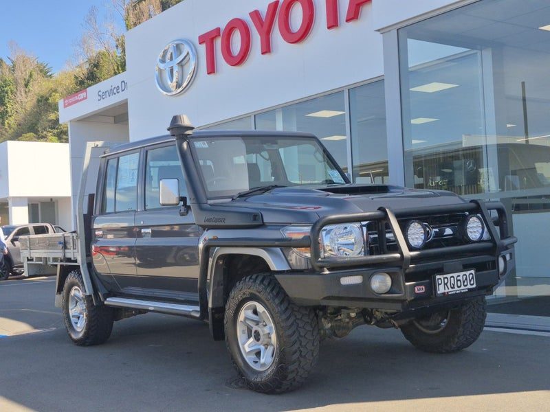 2023 Toyota Land Cruiser 70 LX 4.5DT Manual 4WD