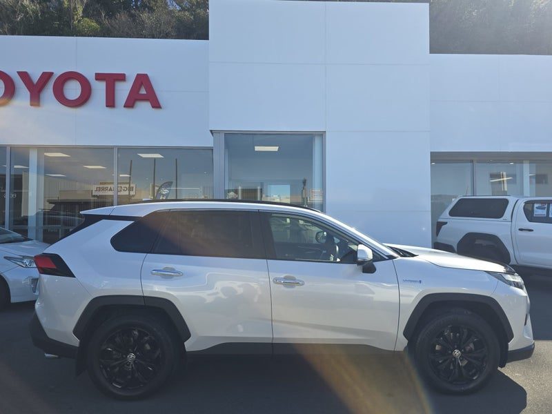 2023 Toyota RAV4 Limited 2.5P AWD HYBRID Auto, photo 2