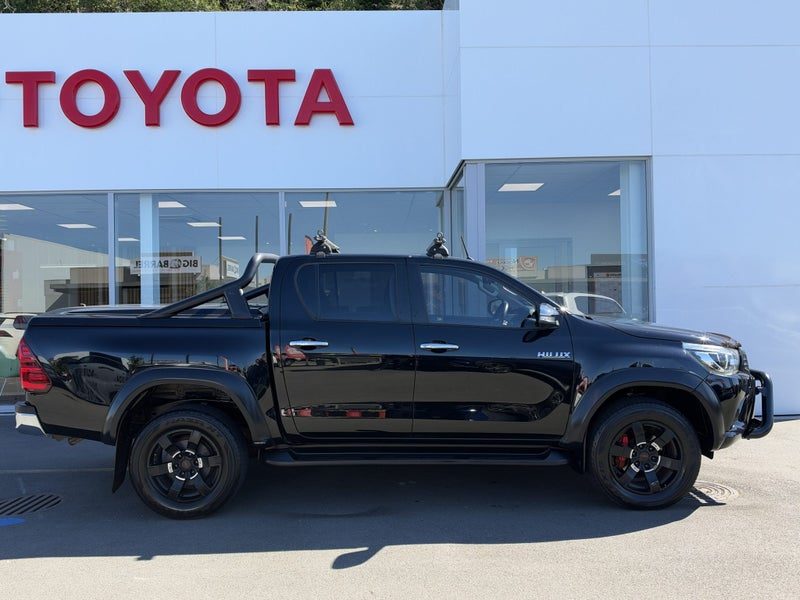 2017 Toyota Hilux 4WD SR5 2.8DT 6AT, photo 2
