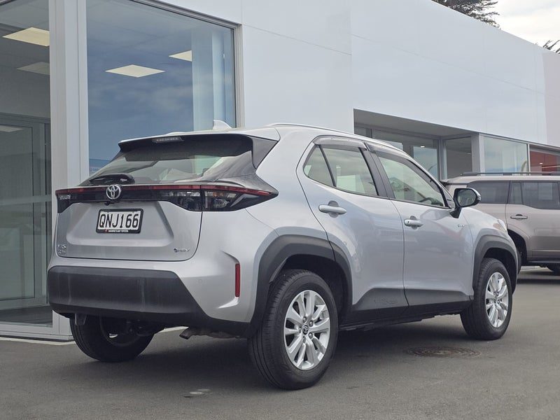 2024 Toyota Yaris Cross GX 1.5P HYBRID Auto, photo 3