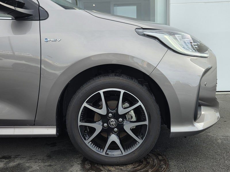 2025 Toyota Yaris ZR 1.5P HYBRID Auto, photo 3